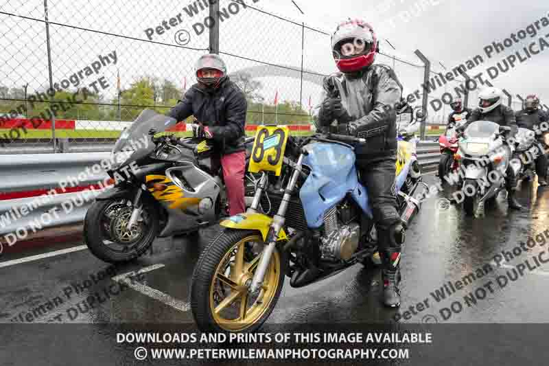 donington no limits trackday;donington park photographs;donington trackday photographs;no limits trackdays;peter wileman photography;trackday digital images;trackday photos